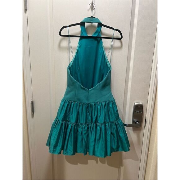 Liv Foster Halter Stretch Crepe Minidress Green Date Brunch Dress size 6 NWT$220 - Picture 5 of 6